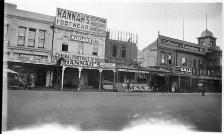 Shops on Broadway Avenue