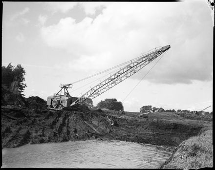 Walking dragline working on Lower Manawatu scheme for Manawatu Catchment Board