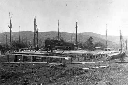 Building Dittmer House at Hill Top, Scotts Road, Linton