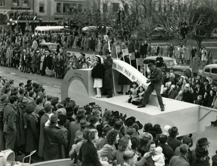 Victory Over Japan celebration parade, The Square