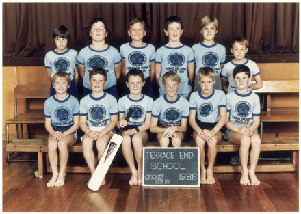 Cricket Team, First XI - Terrace End School