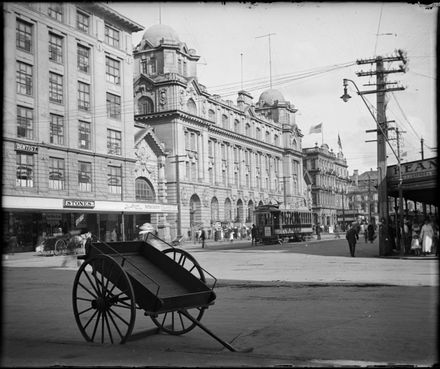 Queen Street, Auckland - Resource cover image
