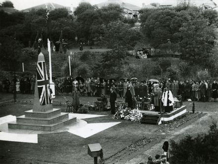 Unveiling of War Memorial, Memorial Park