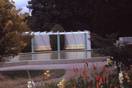 Returned Services Association Childrens Paddling Pool, The Esplanade