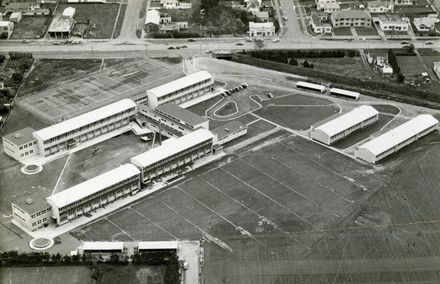 Queen Elizabeth College, Rangitikei Street