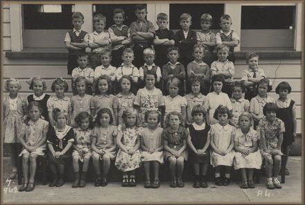 Terrace End School - Primer 4, 1942