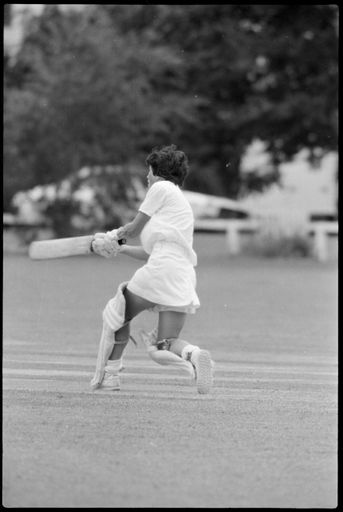 Aussies too polished in all facets - Resource cover image