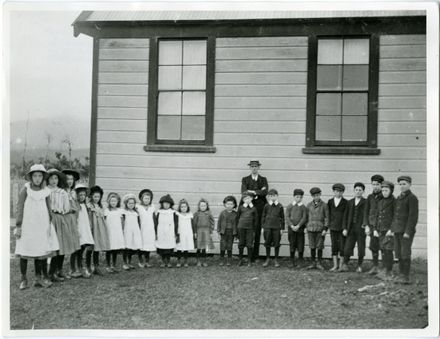 Teacher and pupils of Awahou South School