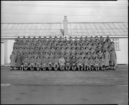 Unidentified Military Group, Linton - Resource cover image