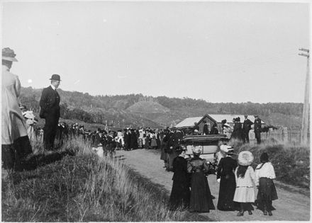 Opening of Ashhurst Bridge