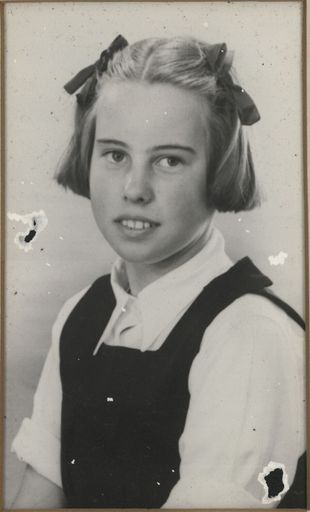 Jill Devey - Head Prefect, 1946