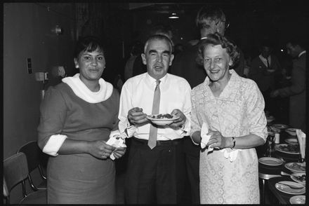 Party at the Boyer Bar - Resource cover image