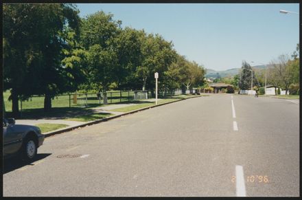 Bus stop - Resource cover image