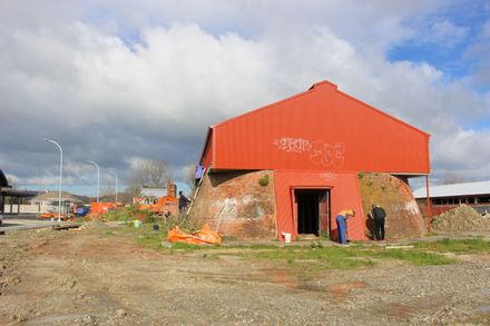 Hoffman Kiln Working Bee - Resource cover image