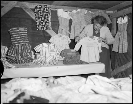 "Many Bargains" - Q.E.C Gala Day - Resource cover image