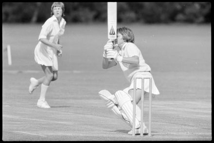 Aussies too polished in all facets - Resource cover image