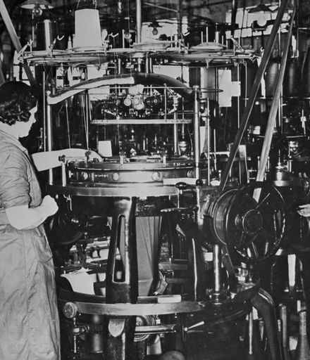 Women working at Manawatu Knitting Mills