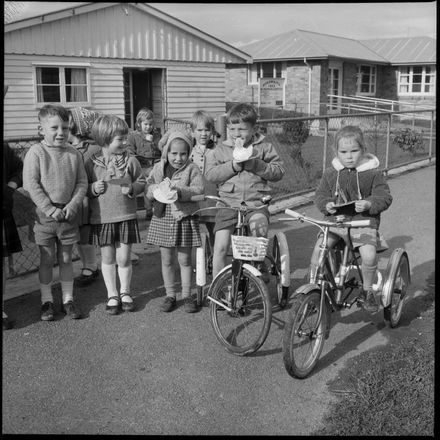 Children At Hokowhitu Kindergarten