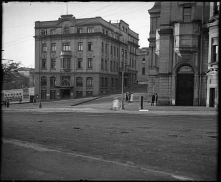 The Soldiers' Club, Wellesley Street East, Auckland - Resource cover image
