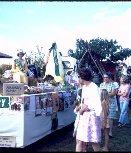 Longburn Country Women's Institute Float - 1971 Centennial Parade