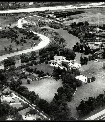 Oblique Aerial Photographs of Caccia Birch House, 1940