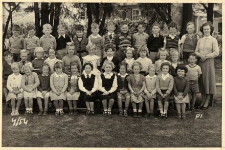 Terrace End School - Primer 1, 1954