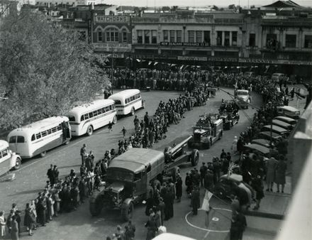 Victory in Europe parade, The Square