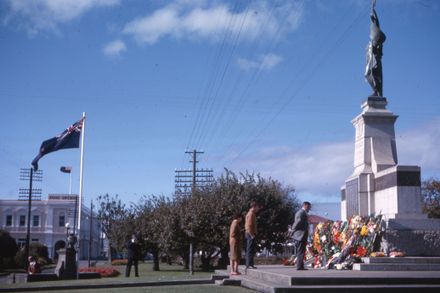 ANZAC Day Wreath laying at the Cenotaph