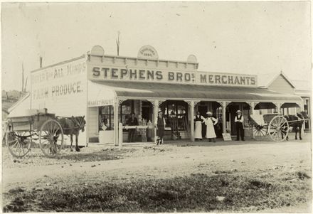 Stephens Brothers, Merchants