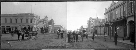 Children Standing in Rangitikei Street