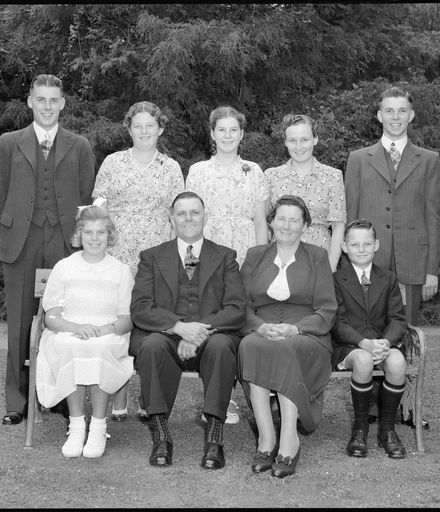 Hart family group, Palmerston North