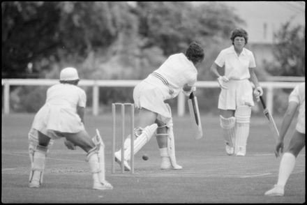 “Kiwi women coast to easy victory” - Resource cover image