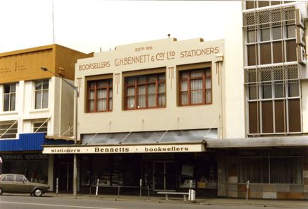 Bennetts Booksellers