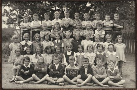 Terrace End School - Standard 1 and 2, 1939