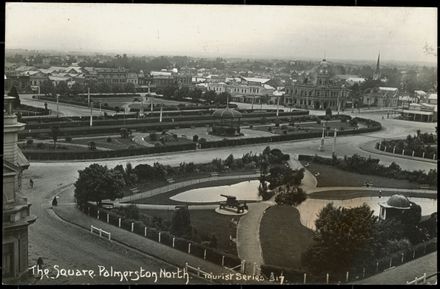 The Square, Palmerston North 1