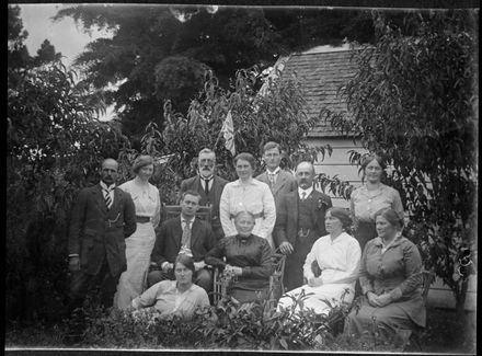 The Voss family in the orchard at 'De Neuk' - Resource cover image