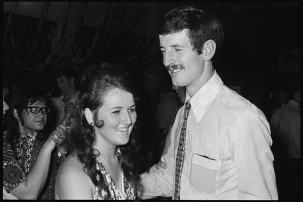 Unknown party attendees - Resource cover image