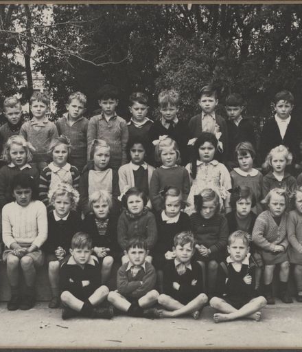 Terrace End School - Primer 1, 1944
