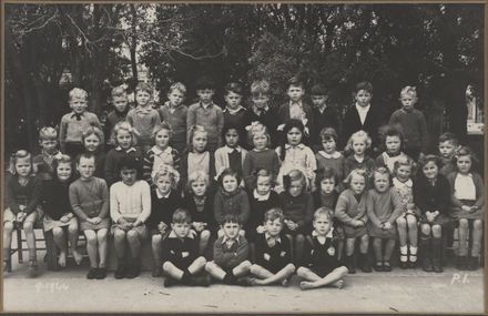 Terrace End School - Primer 1, 1944
