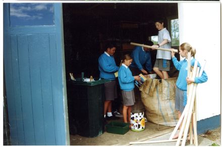 Monrad Intermediate Students recycling