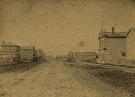 Rangitikei Street looking towards The Square