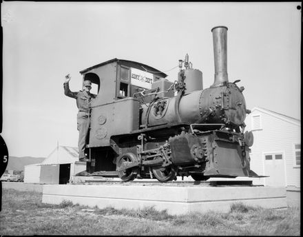 [Army Locomotive] Memorial - Resource cover image