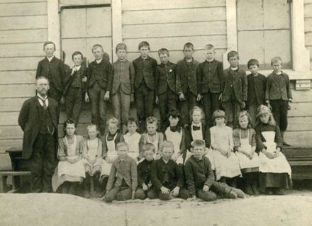 Mauriceville School Class Photograph