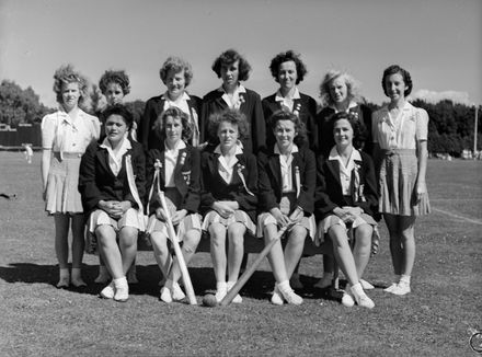 Women's Softball Team - Resource cover image