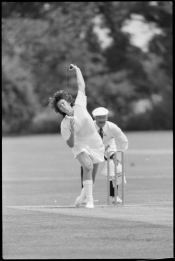 Aussies too polished in all facets - Resource cover image