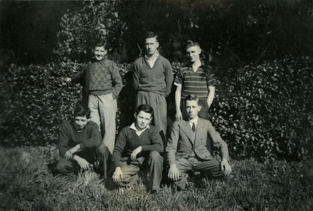 George New’s stable boys - Resource cover image