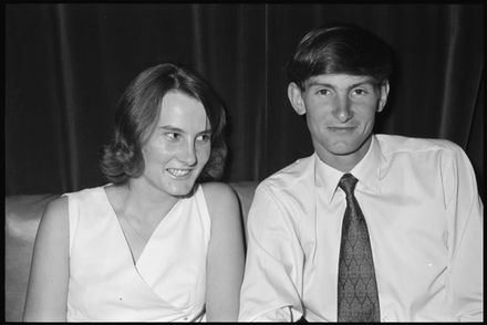 Unknown Xmas party - Resource cover image