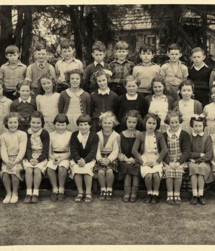 Terrace End School - Standard 2, 1954