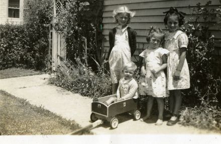 Benoit and Hayes Children