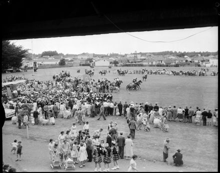"Horses are Always Popular" Foxton and District Gala Society - Resource cover image